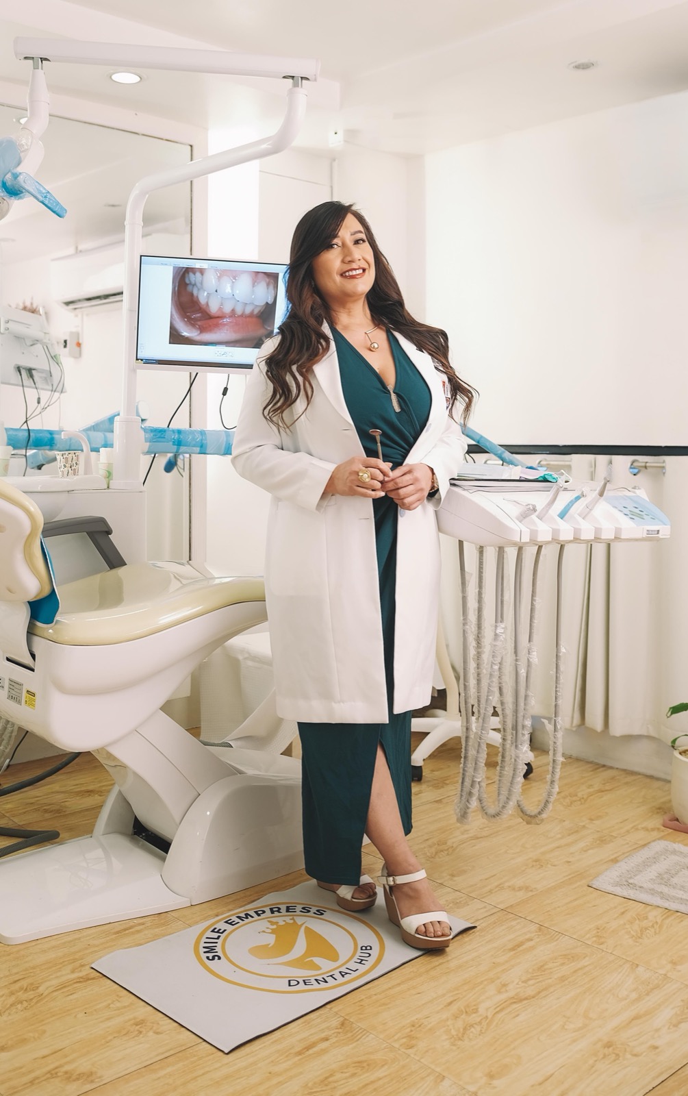 Dr. Twinky in the Smile Empress suite before implant placement